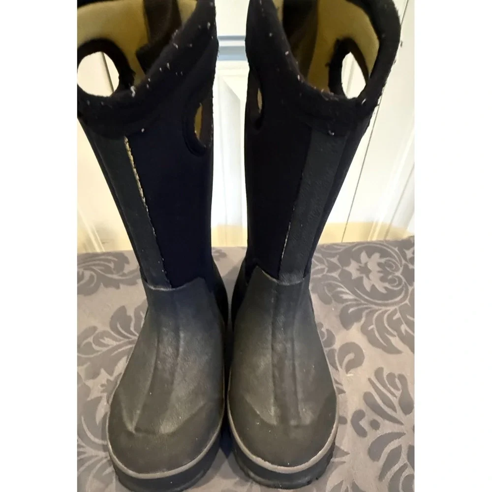 BOGS Classic High 52065 Youth 13 Black Waterproof Winter Snow Boots